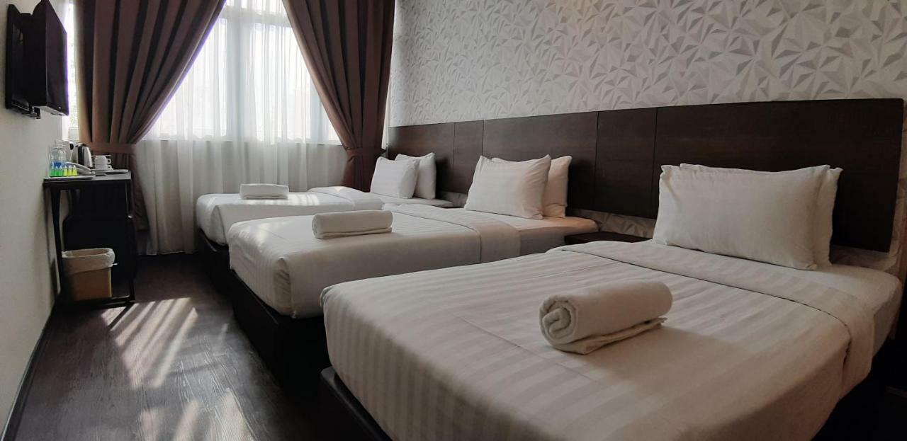 Miico Hotel @ Mount Austin Johor Bahru Buitenkant foto