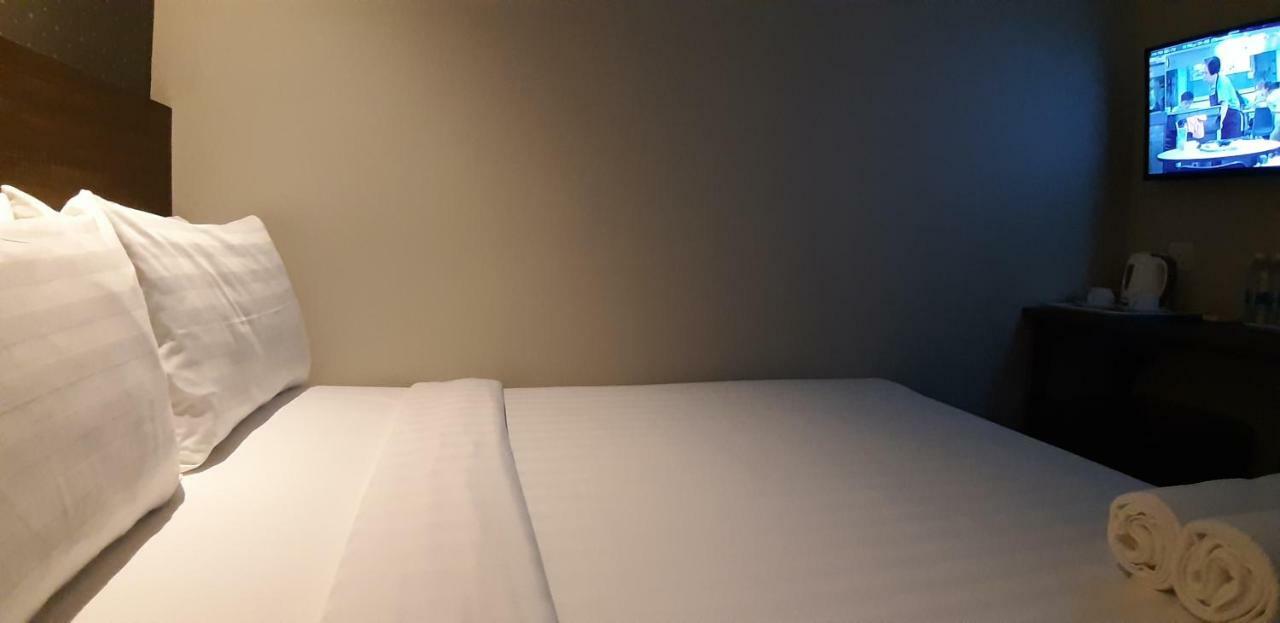 Miico Hotel @ Mount Austin Johor Bahru Buitenkant foto